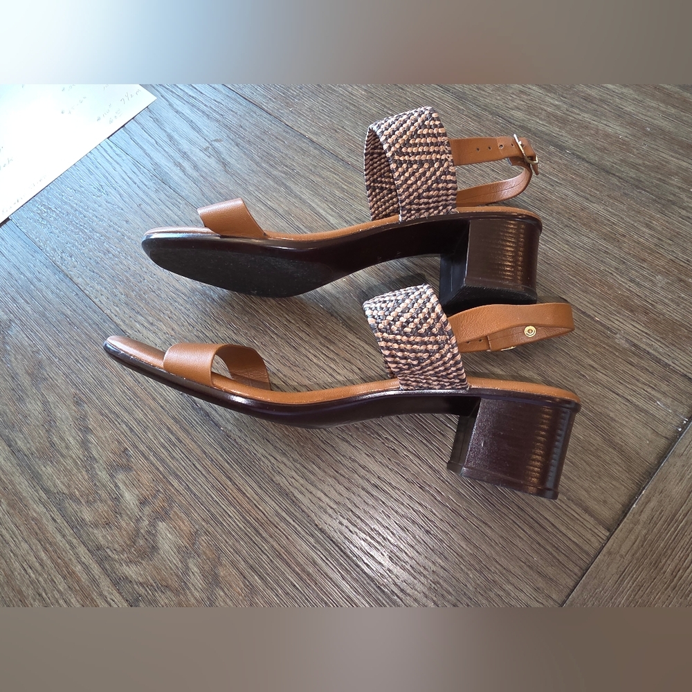 Italian Shoemakers Aztec Brown Woven Strap Sandals Size 10 - Picture 3 of 5